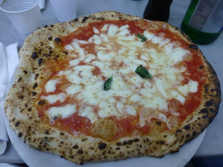 Napoli Pizza Village